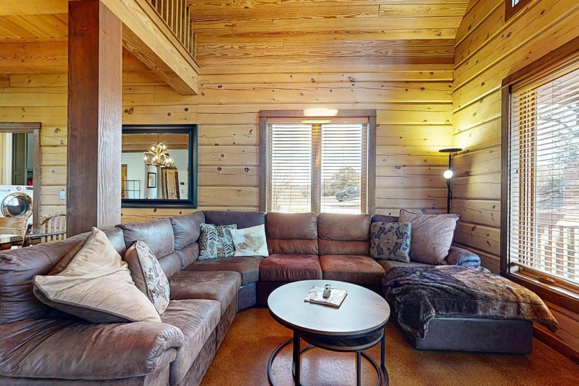 Luke Lake Living Canyon Lake Exterior photo